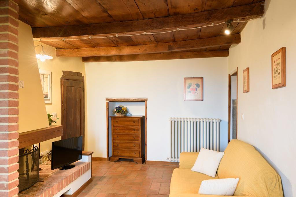 Il Borgo Dei Corsi - Charming Holiday Apartments Ortignano Raggiolo Eksteriør billede