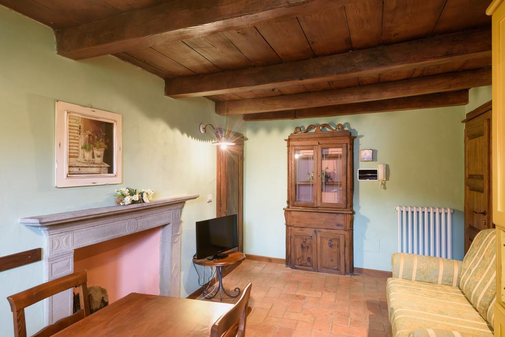 Il Borgo Dei Corsi - Charming Holiday Apartments Ortignano Raggiolo Eksteriør billede