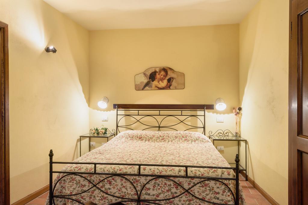 Il Borgo Dei Corsi - Charming Holiday Apartments Ortignano Raggiolo Eksteriør billede