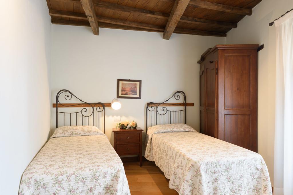 Il Borgo Dei Corsi - Charming Holiday Apartments Ortignano Raggiolo Eksteriør billede