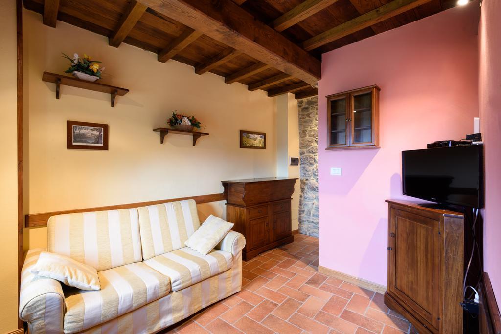 Il Borgo Dei Corsi - Charming Holiday Apartments Ortignano Raggiolo Eksteriør billede